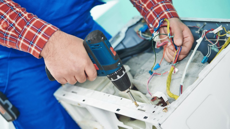 Söğütlü Demirdöküm Demirdöküm çamaşır makinesi kart tamiri – Su almama arızası orijinal parça ile giderildi. - Teknik servis örneği